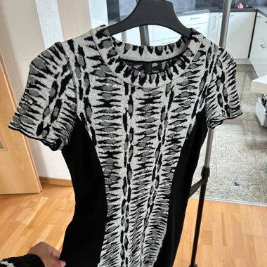 Marc Cain Kleid