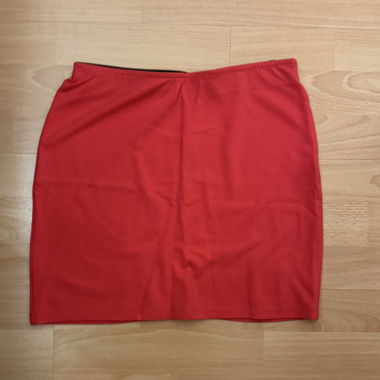Skirt Red size S/M