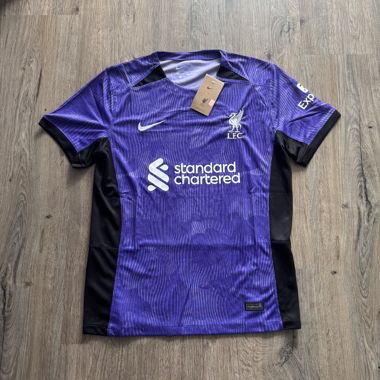FC Liverpool Trikot neu 23/24 3rd, Grösse M