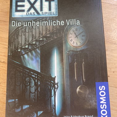 EXIT – The Uncanny Villa (Kosmos Card Game)