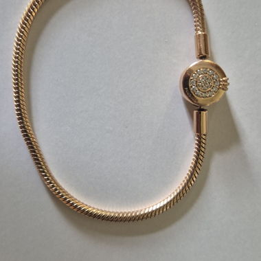 Pandora Armband