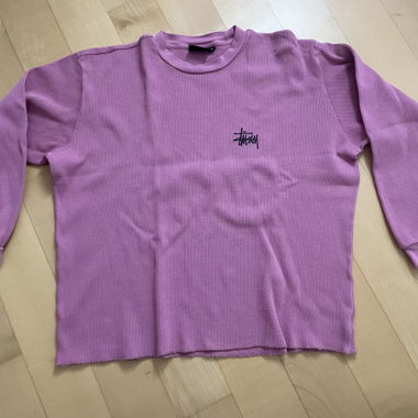 Pull Stüssy