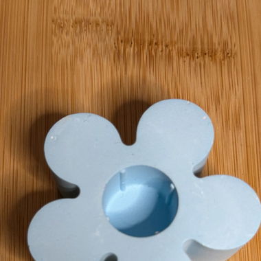Blauer Blumen Kerzen Ständer