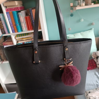 Schwarze Tasche