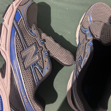 New Balance Laufschuhe