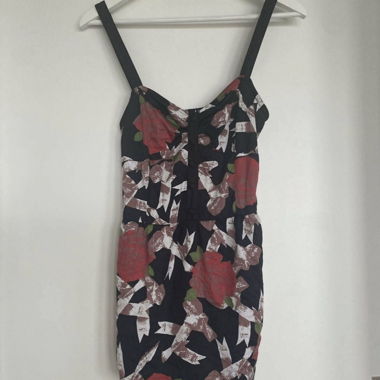 KLEID GRÖSSE S