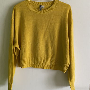 Yellow sweater