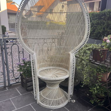 Wicker-Pfauenstuhl