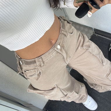 PANTALONI BERSHKA 38