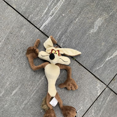 coyote plushie loney tunes plüschtier
