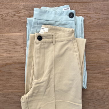 OFFRE! 2 pantalons fluide en S-36 