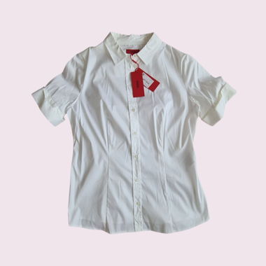 Chemise Hugo Boss neuve avec étiquettes, taille 42