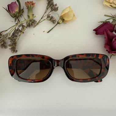 Lunettes de soleil rétro