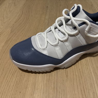 Air Jordan 11 Retro Low Uk 11 White, Navy & Gray