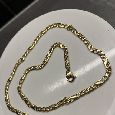 Collier en or 18 carats 55cm