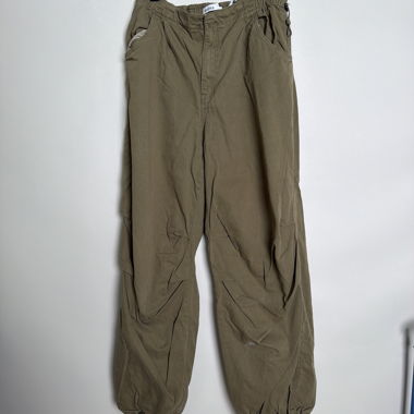 Bershka Cargohose