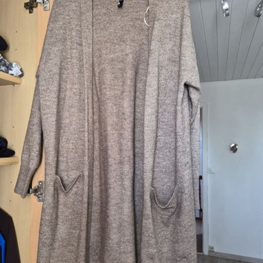Cardigan en maille marron