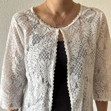 weisses Oberteil (Jacke)