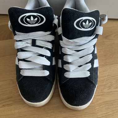 Basket Adidas campus 44 1/2