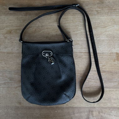 Sac bandoulière Guess