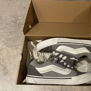 Vans Knu skool grau