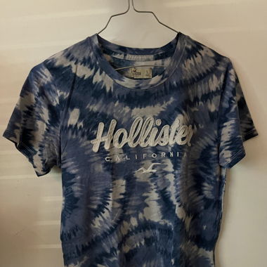 Hollister Blue Tie-Dye T-Shirt – Size S