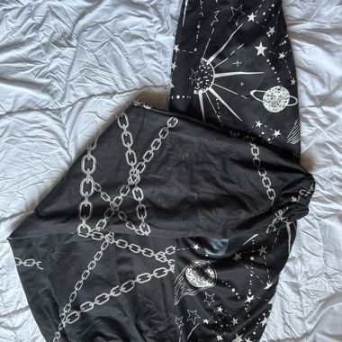 Pantaloni stampati nero e bianco