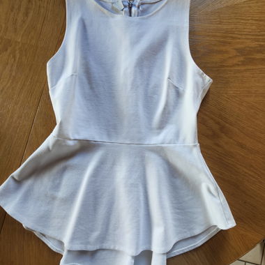 Top peplum bianco senza maniche Zabra L