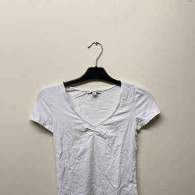 Basic T-Shirt