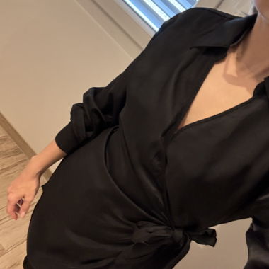 Robe cache-cœur noire