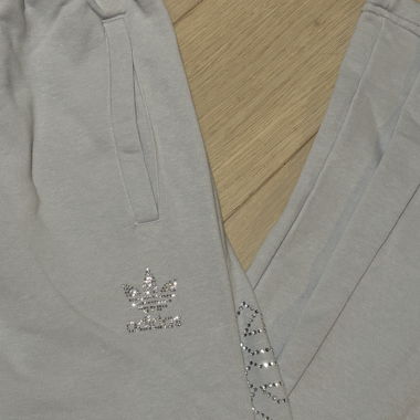 Babyblue adidas bootcut Sweatpants mit Strass