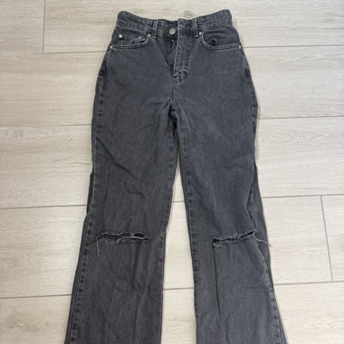 jeans à trous 