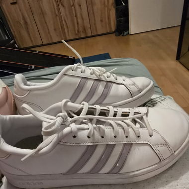 White Adidas Sneakers