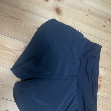 Kurze Nike run Hose