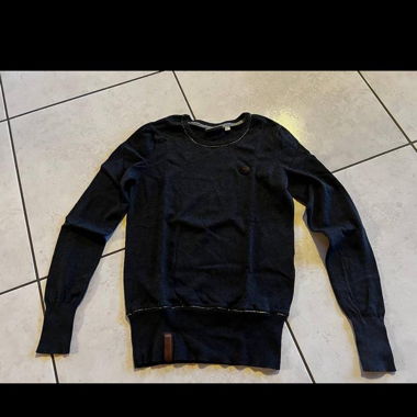Pull Naketano