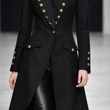 GOSSIP/Manteau noir queue-de-pie à boutons dorés