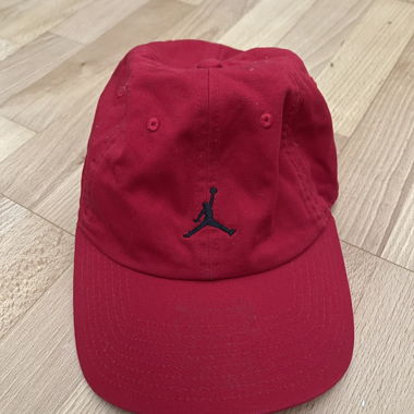 Cappellino Jordan rosso