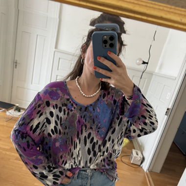 Unique vintage shirt