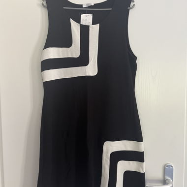 Promod-Kleid (Neu). Nie getragen
Grösse XL.