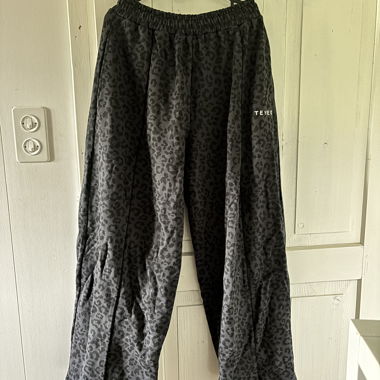 Leopard Print Teveo Sweatpants