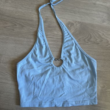 Top azzurro chiaro senza schiena