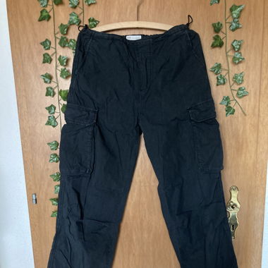 Schwarze Kargo Pants
