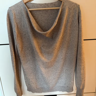 Pull en maille gris