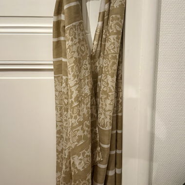 Leichter Schal beige