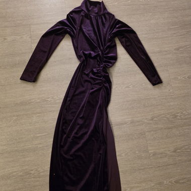 Samt-Abendkleid