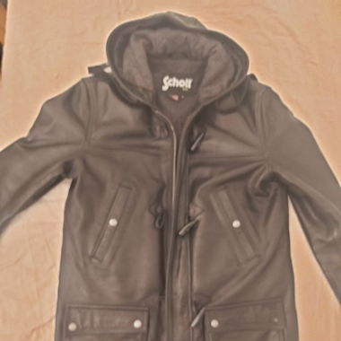 Veste Schott en cuir d agneau. Taille M. Neuve