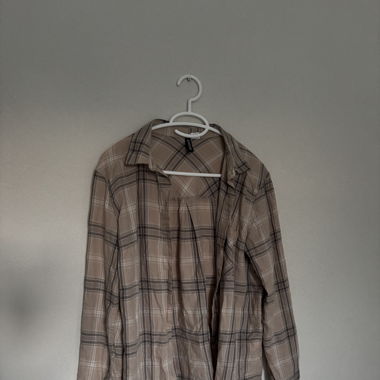 Beige Hemd 