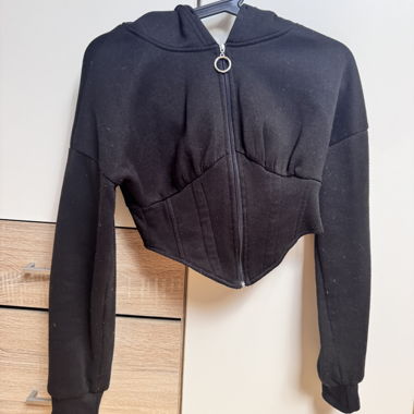 Black Cropped Zip Hoodie