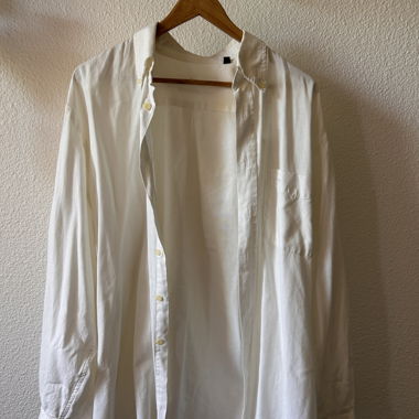 White Shirt Hemc