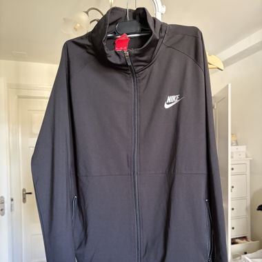 Veste d'entraînement Nike noire